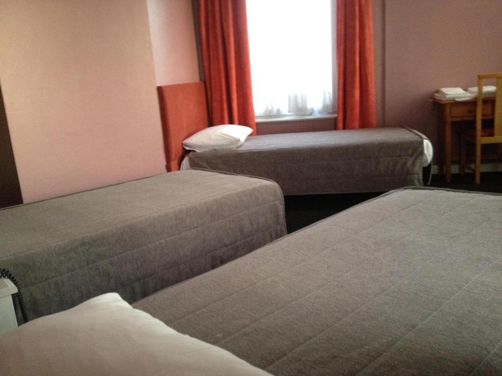 Hotel Stalingrad Brussels Room photo
